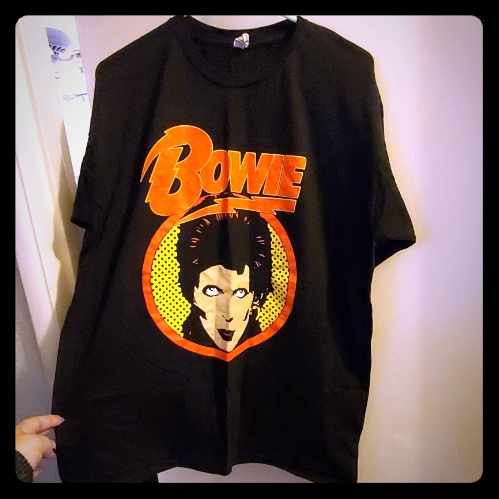 Bowie tee